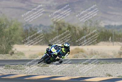 media/Oct-30-2025-Racers Edge (Thu) [[dabbdaf680]]/2-A Group/Session 5 (Turn 6)/